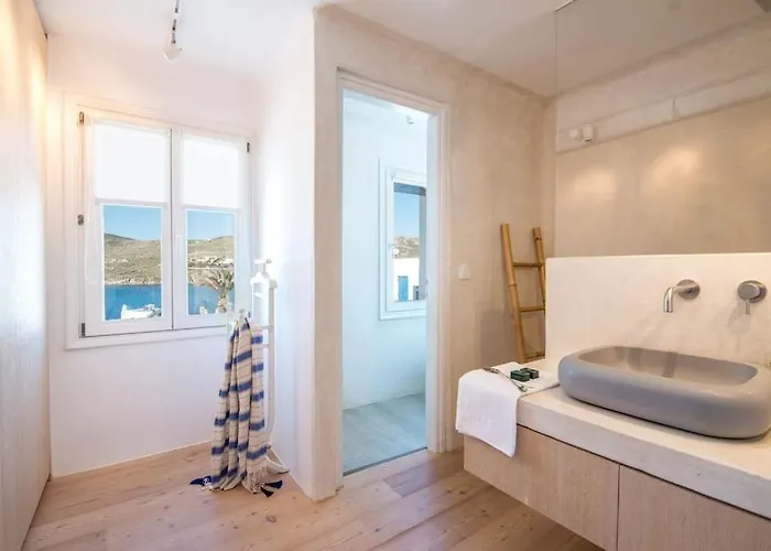 Island , Luxury In Mykonos